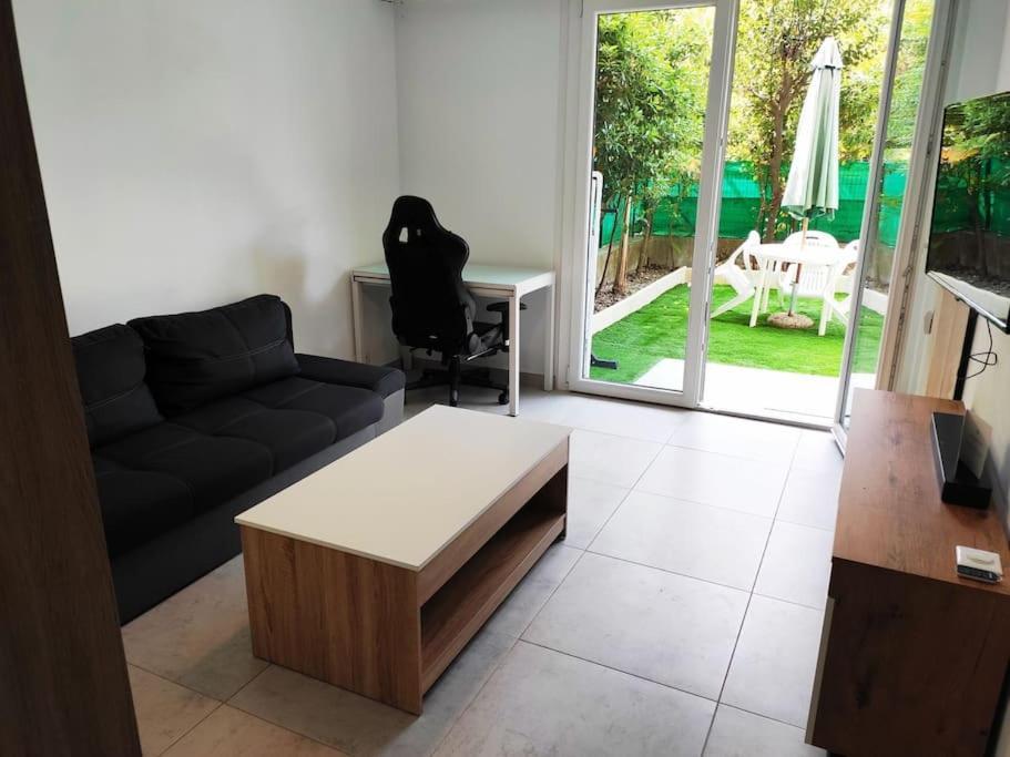Menton, Appartement/Jardin, Proche Mer Et Centre Exterior photo